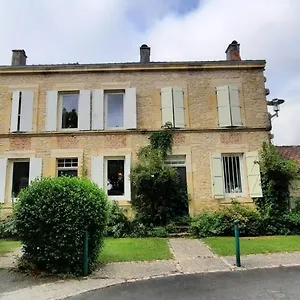 Couette-café La Maison Sur La Colline Mauroux (Lot)