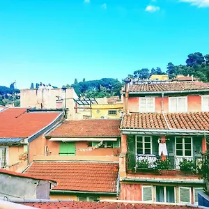 Superbe Vieux - Calme Et Climatisé Appartement