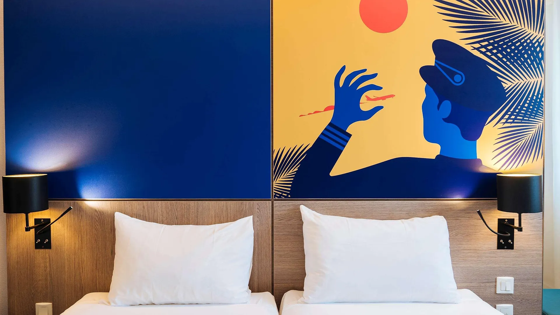 Ibis Styles Nice Aeroport Arenas 3*,  France
